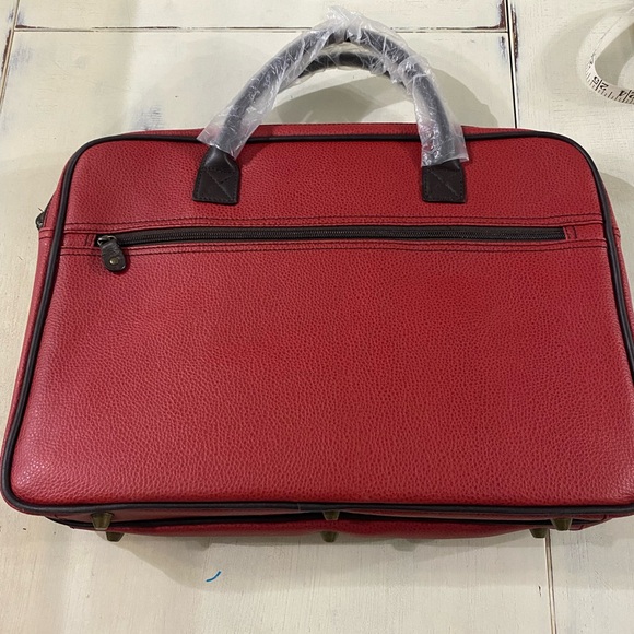 Maggie B Lipstick Red Women’s Laptop and professional carry bag New with tags - Picture 6 of 10